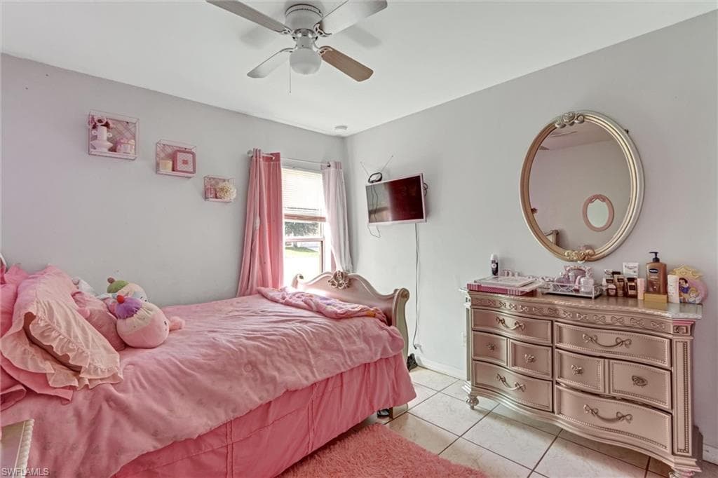 18330 Beauty Berry CT-16