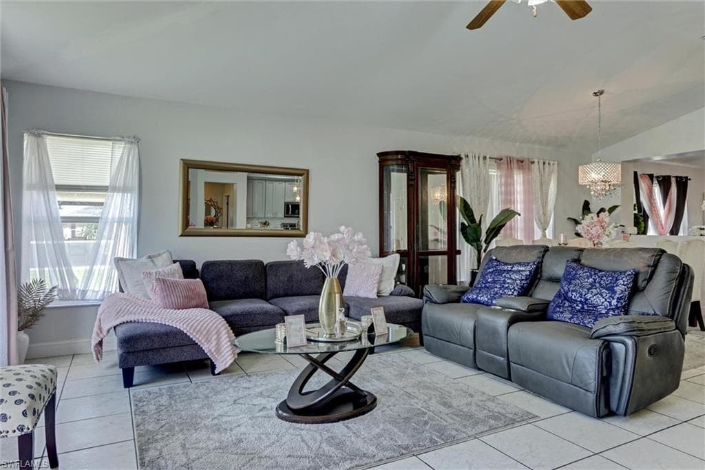 18330 Beauty Berry CT-32