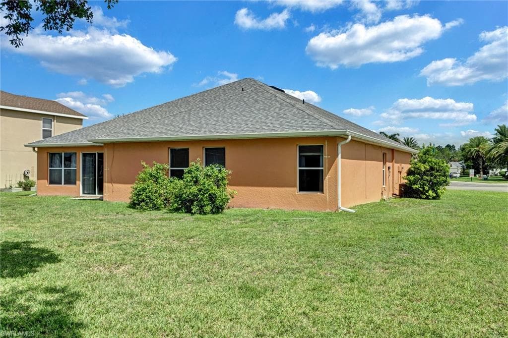 18330 Beauty Berry CT-33