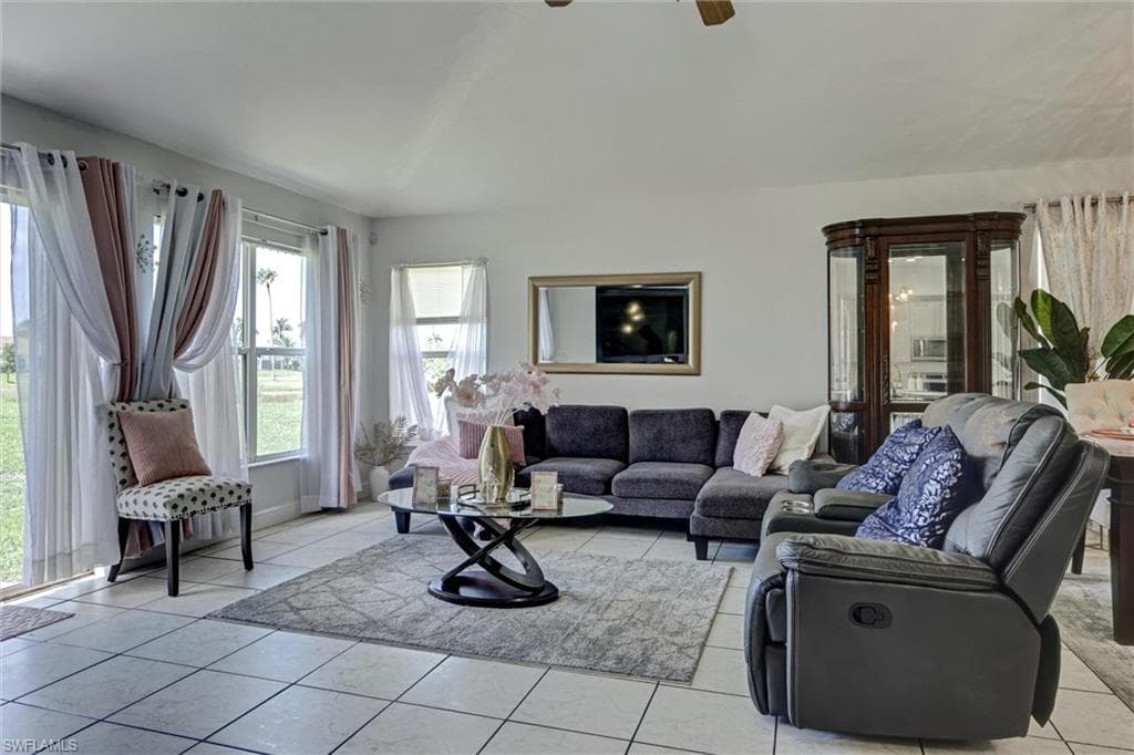 18330 Beauty Berry CT-31