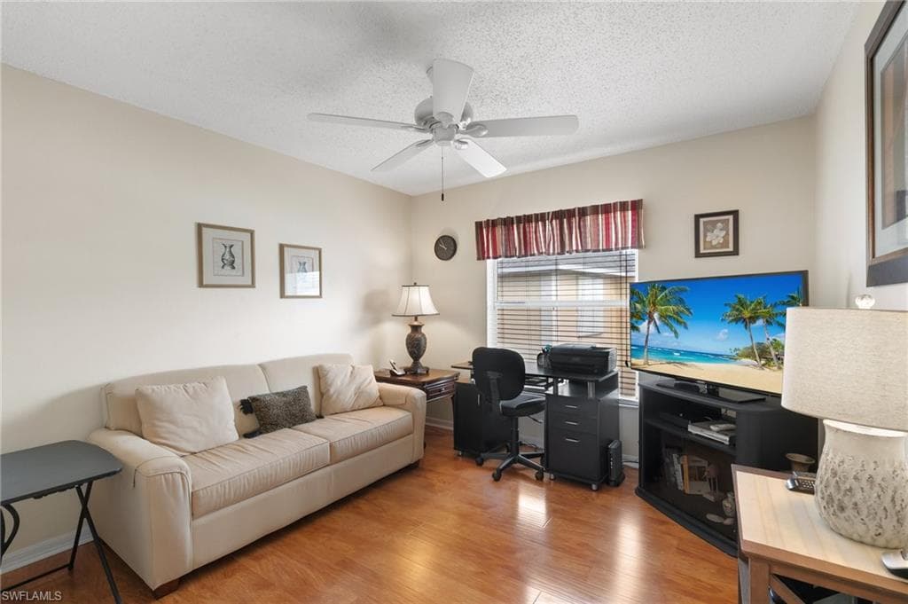 685 Squire CIR 204-16