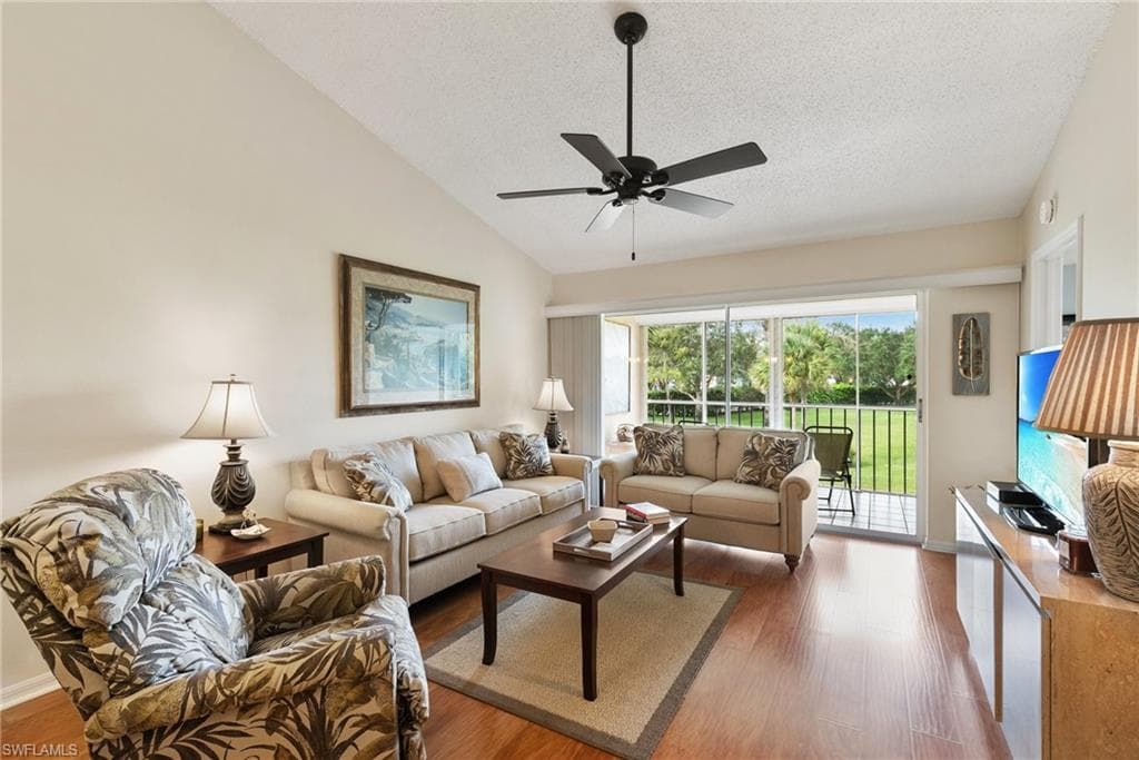 685 Squire CIR 204-5