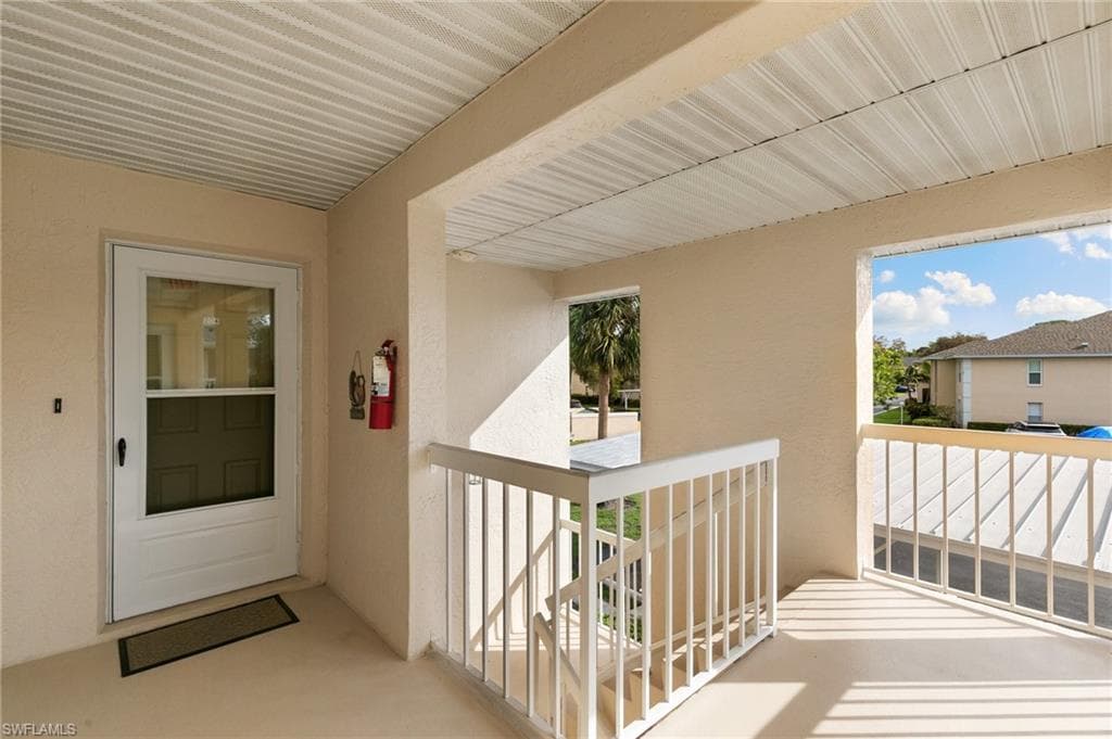 685 Squire CIR 204-4