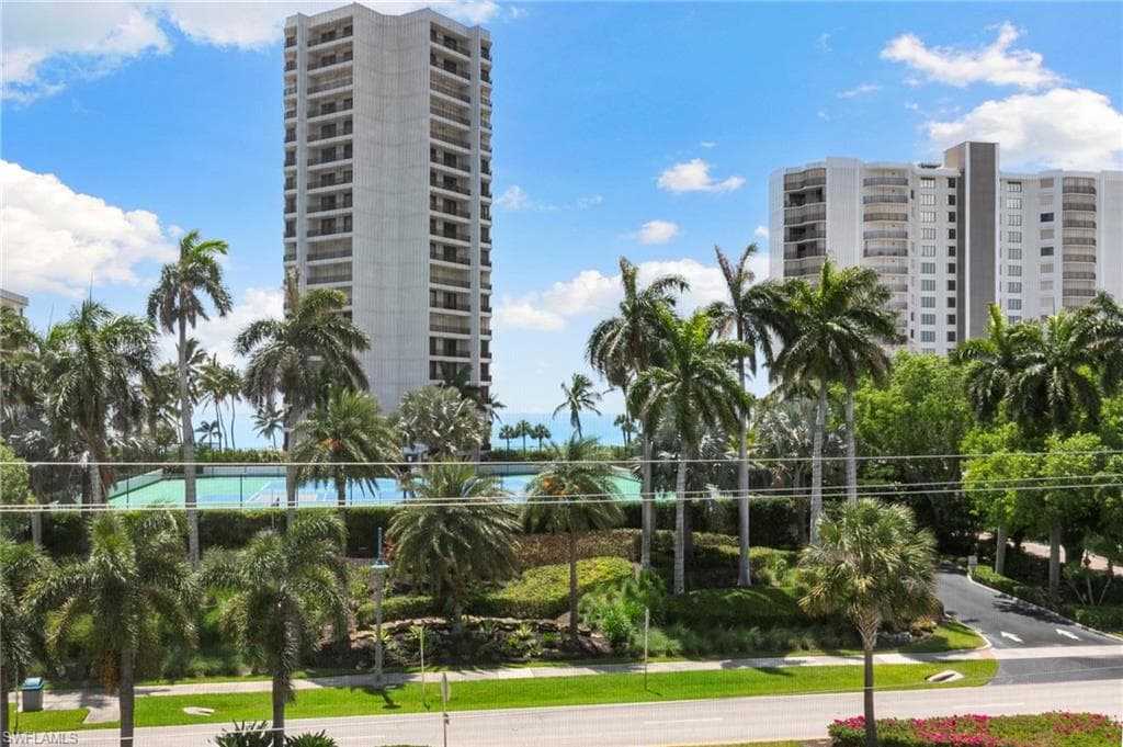 861 Collier BLVD S404-27