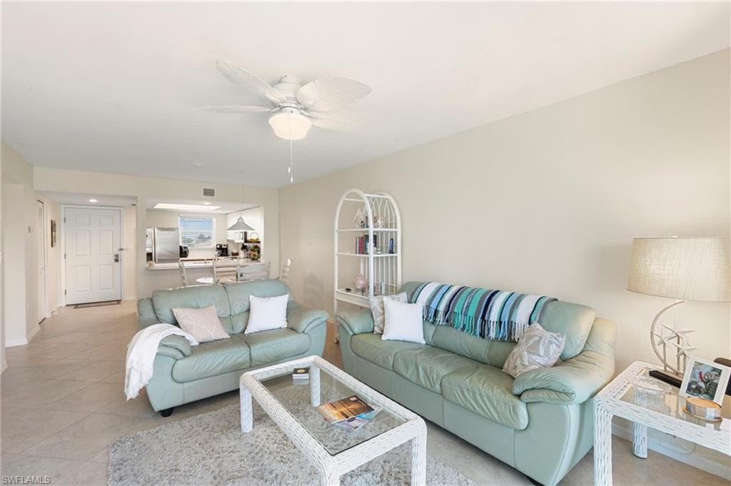 861 Collier BLVD S404-7