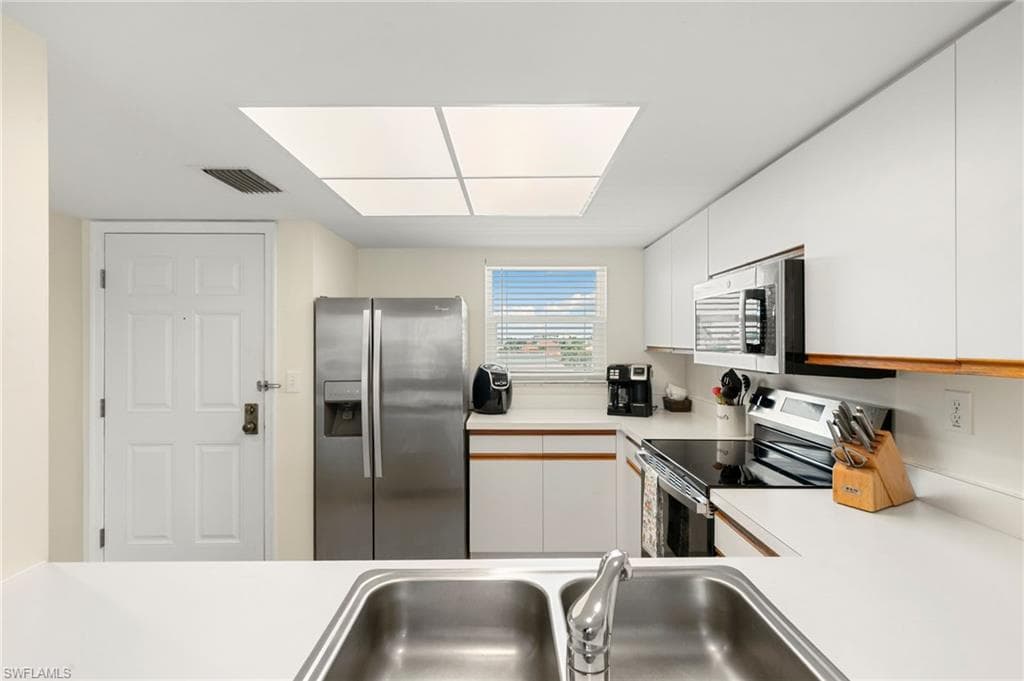 861 Collier BLVD S404-9