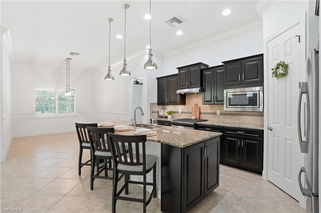 9436 Whooping Crane WAY-16