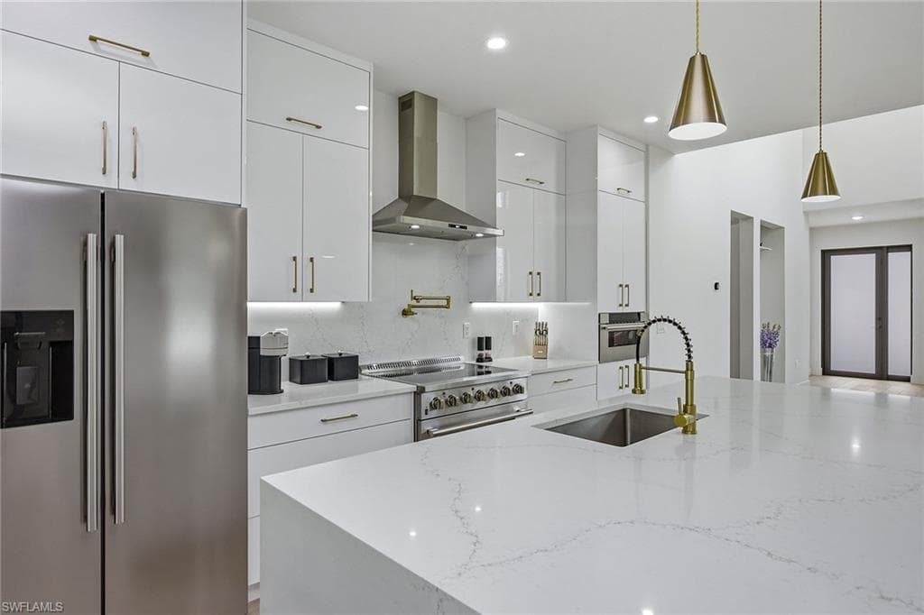 3400 Canal ST-12
