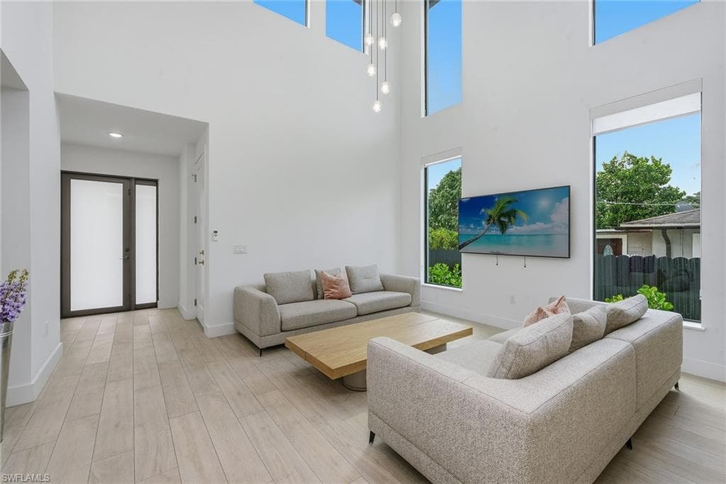 3400 Canal ST-7
