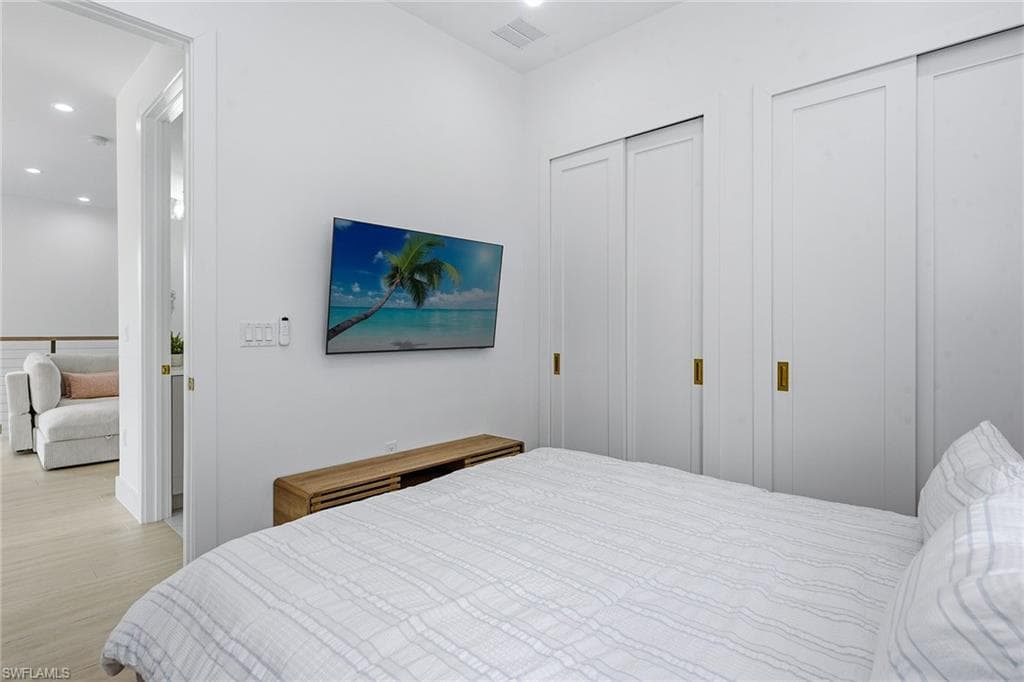3400 Canal ST-33