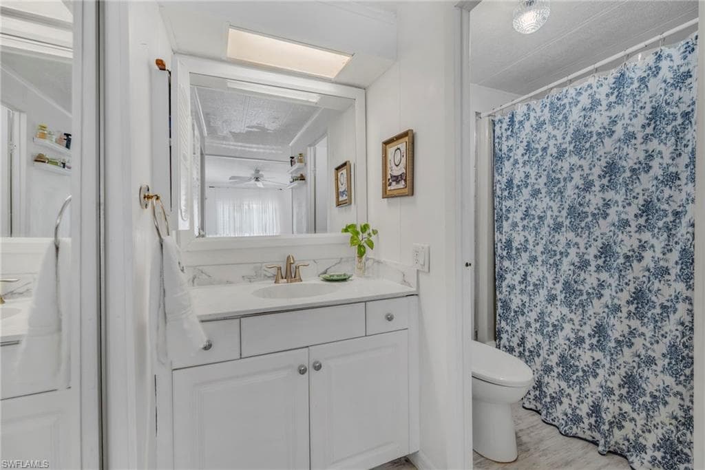 26049 Princess LN-12