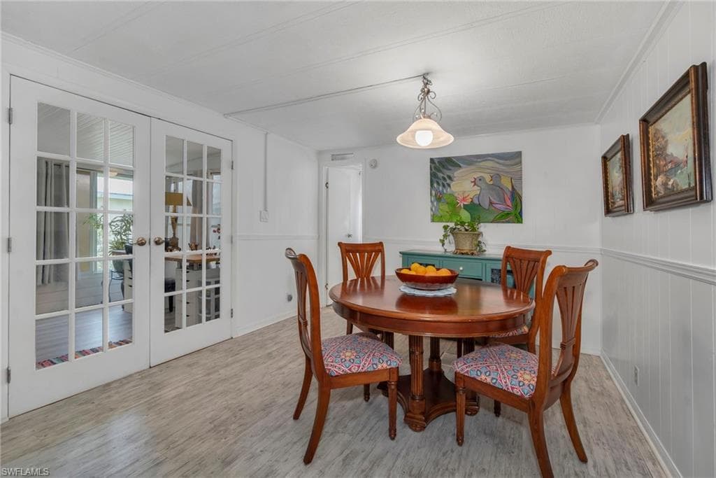 26049 Princess LN-9