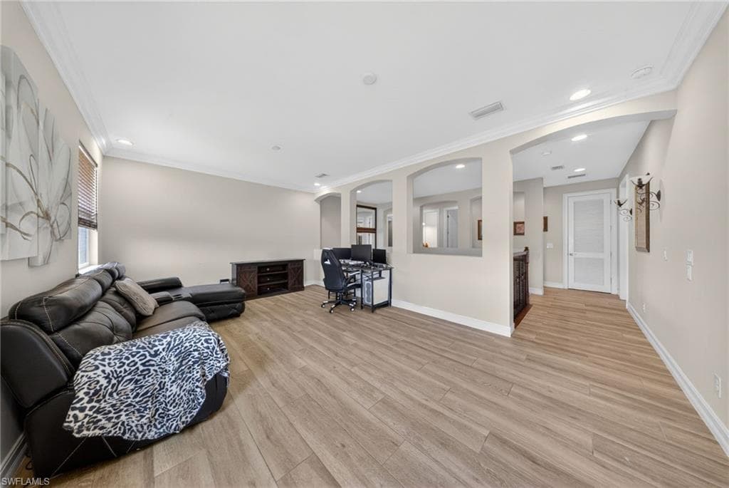 3330 Banyon Hollow LOOP-25