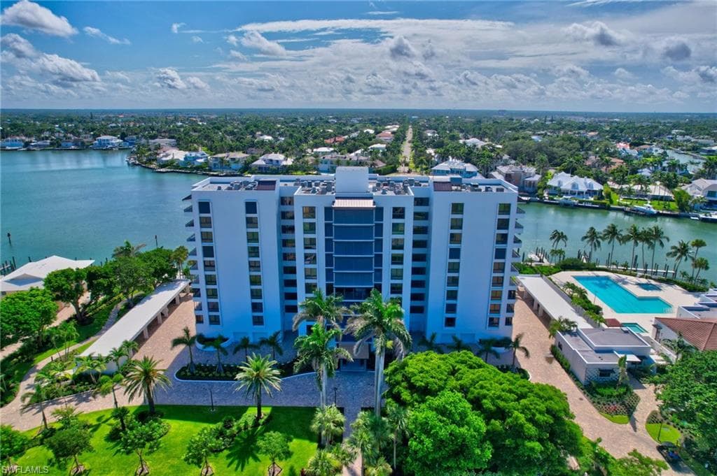 2400 Gulf Shore BLVD N 603-2