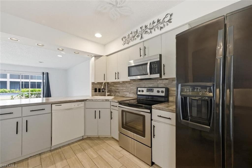 25500 Cockleshell DR 503-16