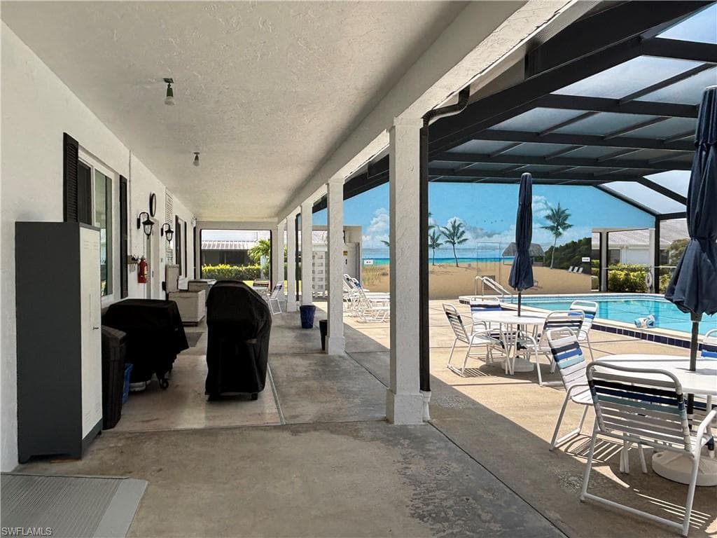 1514 Palm Woode DR-16