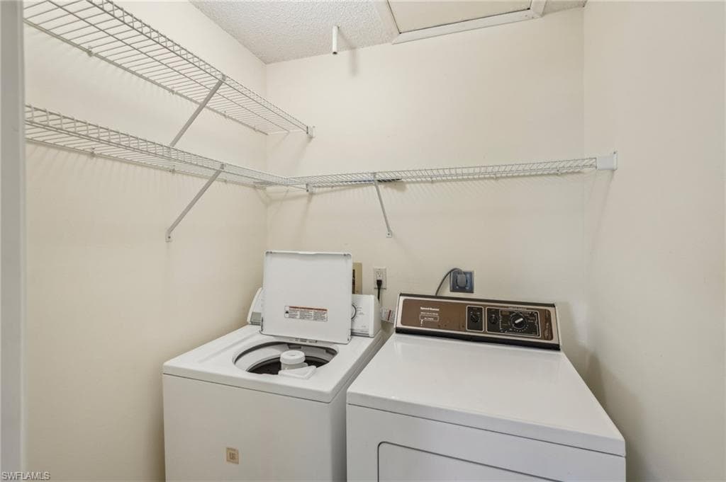 13345 Broadhurst LOOP-22