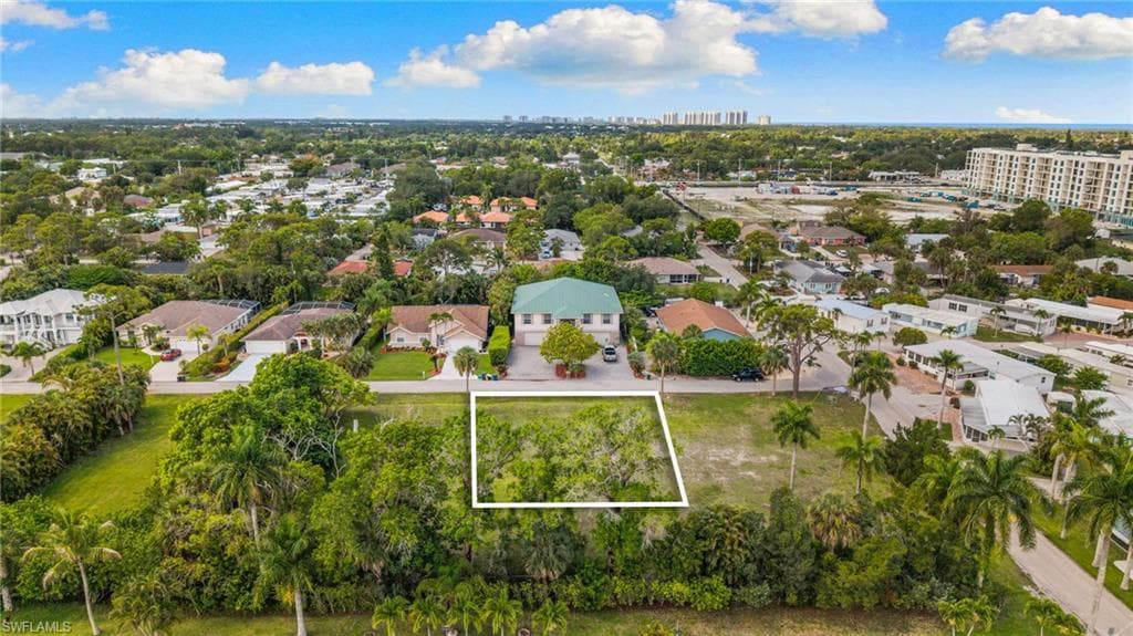 3116 Pine Tree DR-4
