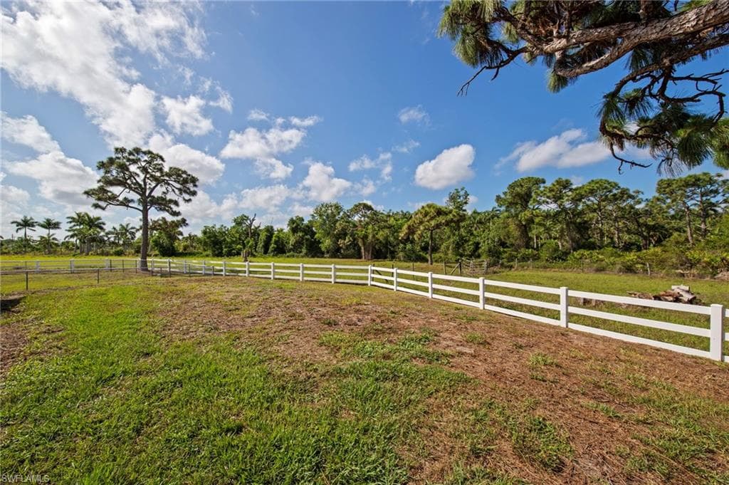 13541 Stringfellow RD-37