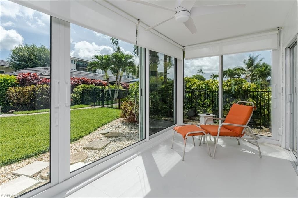3420 Gulf Shore BLVD N 14-10