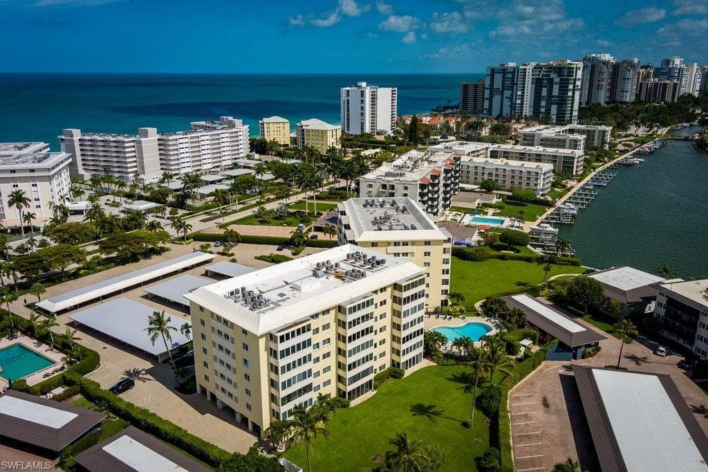 3420 Gulf Shore BLVD N 14-40