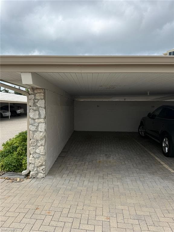 3420 Gulf Shore BLVD N 14-35