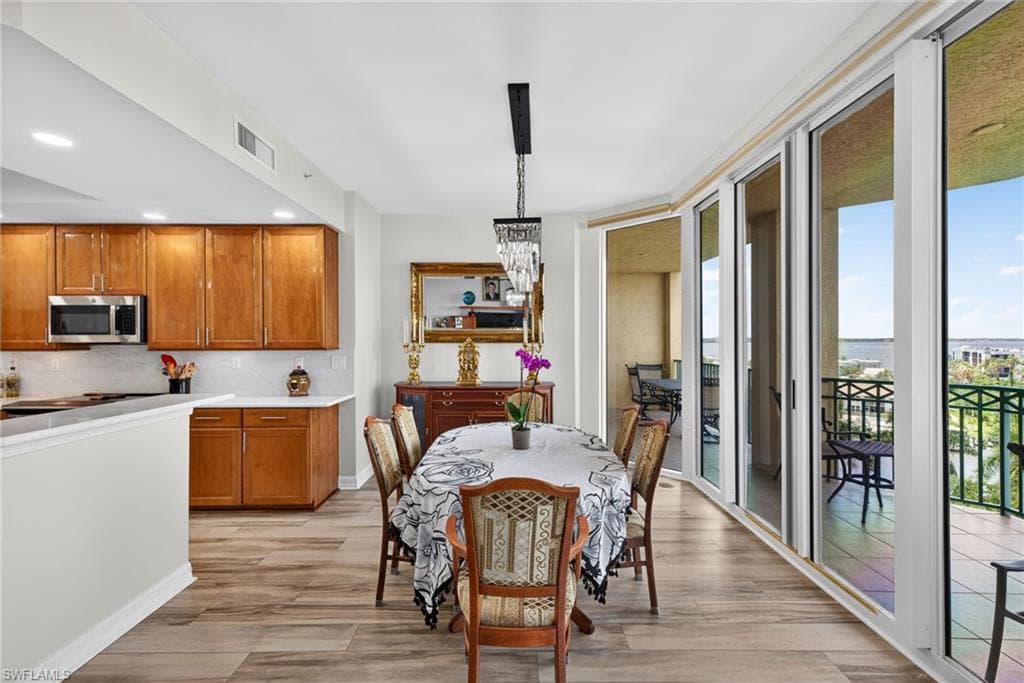 3426 Hancock Bridge PKWY 707-7