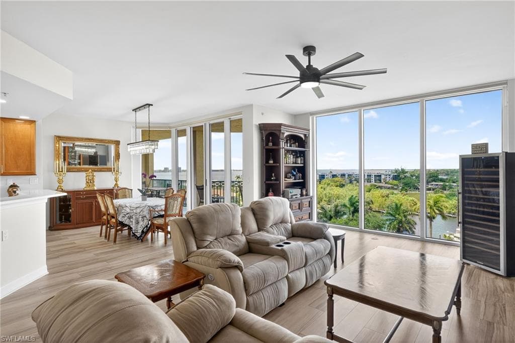 3426 Hancock Bridge PKWY 707-5