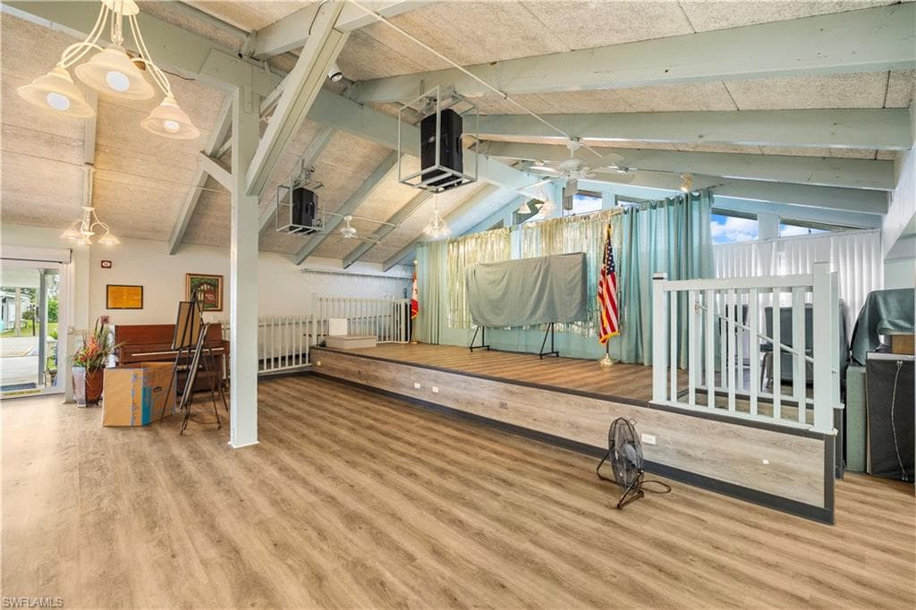 514 Blossom CT-24