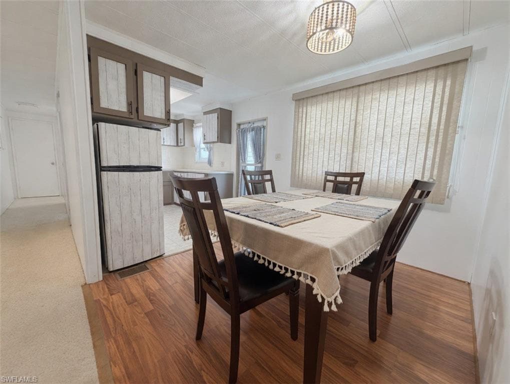 514 Blossom CT-4
