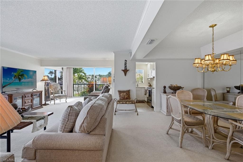 3000 Gulf Shore BLVD N 101-7