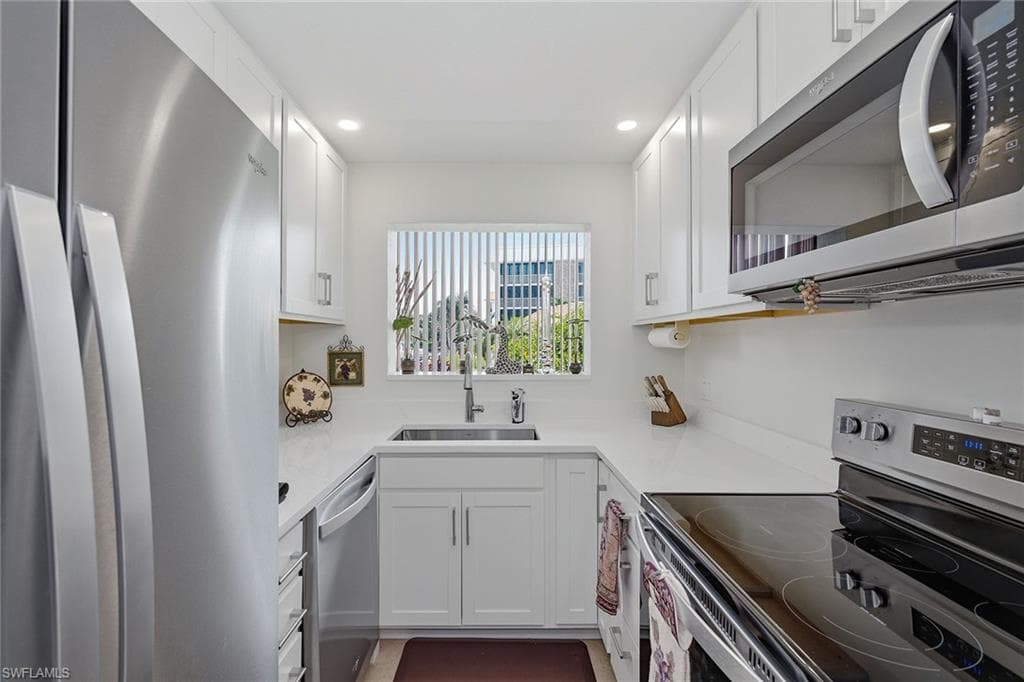 3000 Gulf Shore BLVD N 101-14