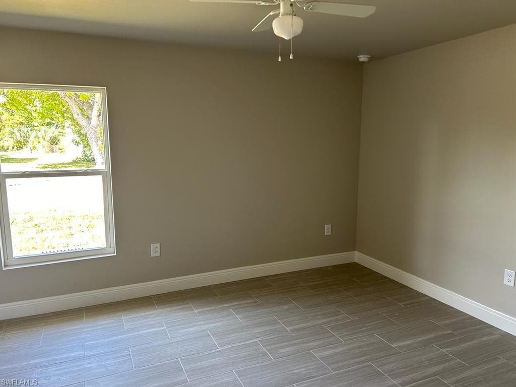 2987 Thomas ST-8