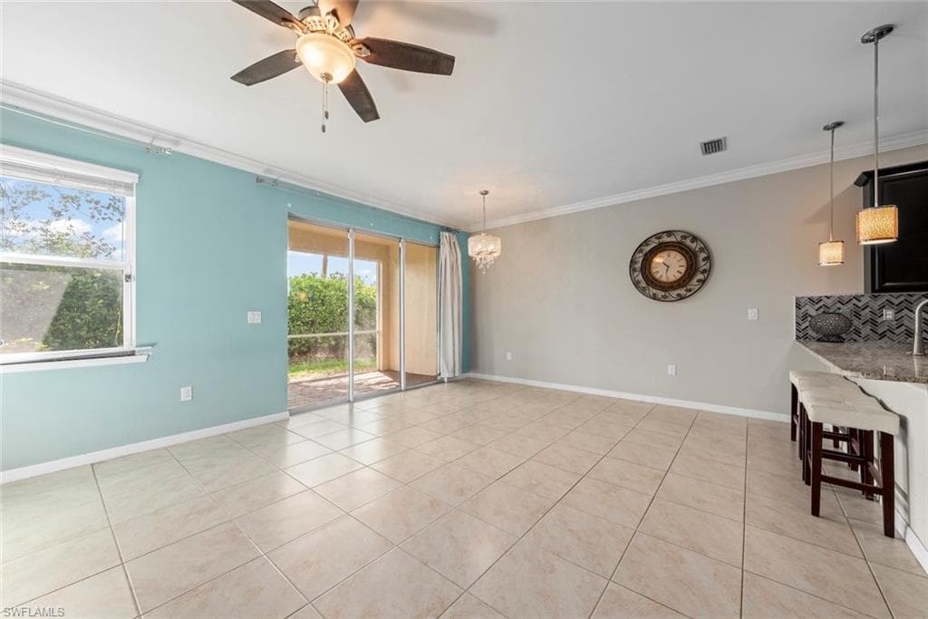10864 Alvara WAY-13