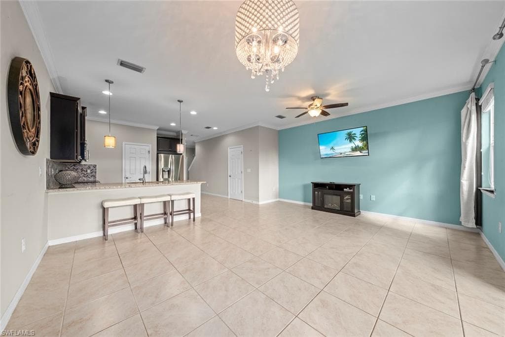 10864 Alvara WAY-17