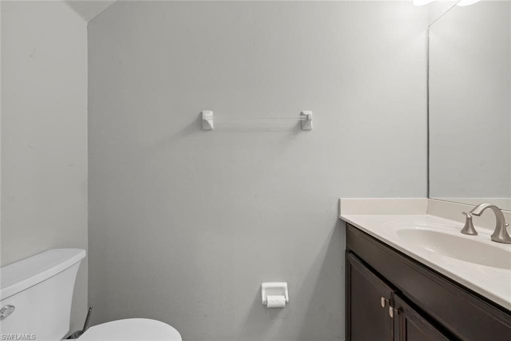 10864 Alvara WAY-9