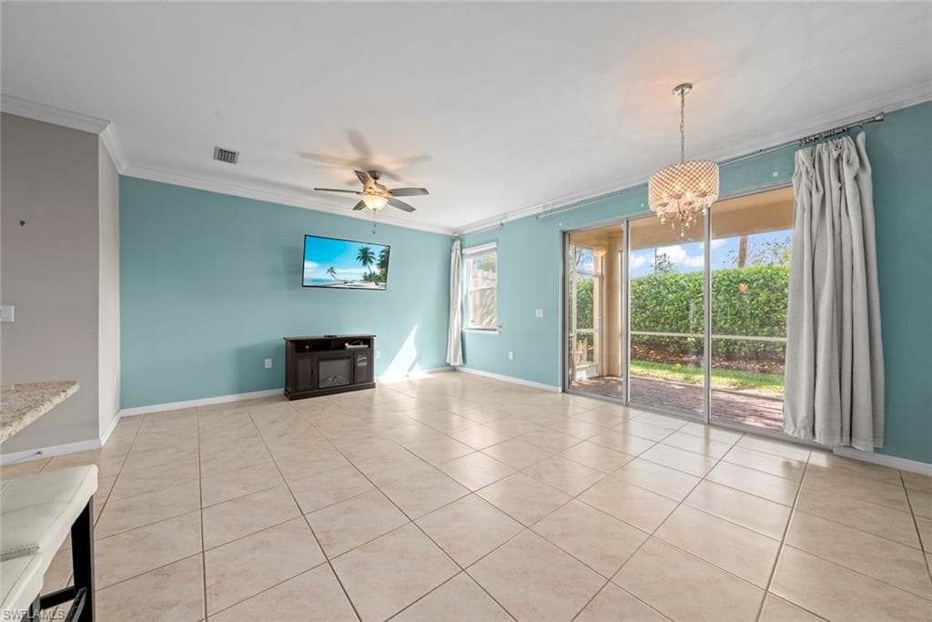 10864 Alvara WAY-15