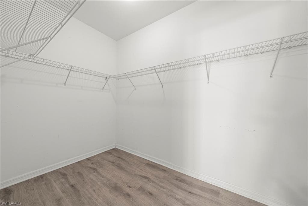 10864 Alvara WAY-29
