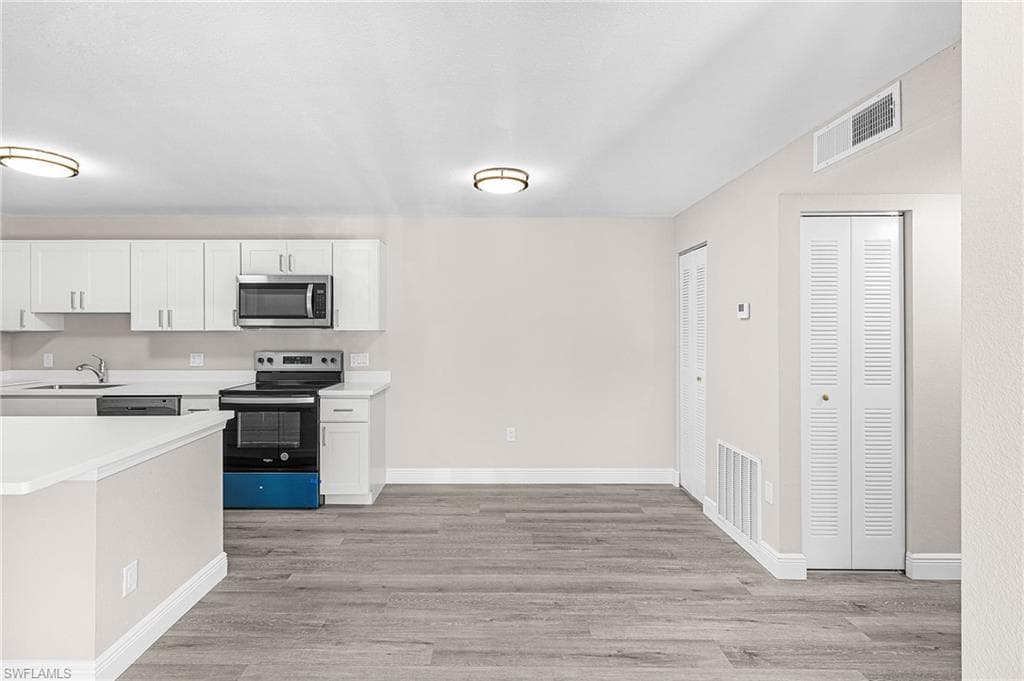 17422 Birchwood LN 4-10