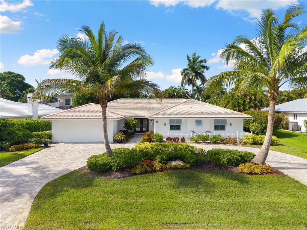571 Neapolitan LN-16