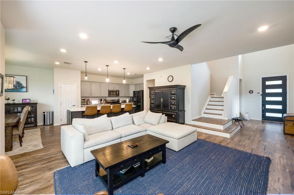 7186 Wilton DR-5