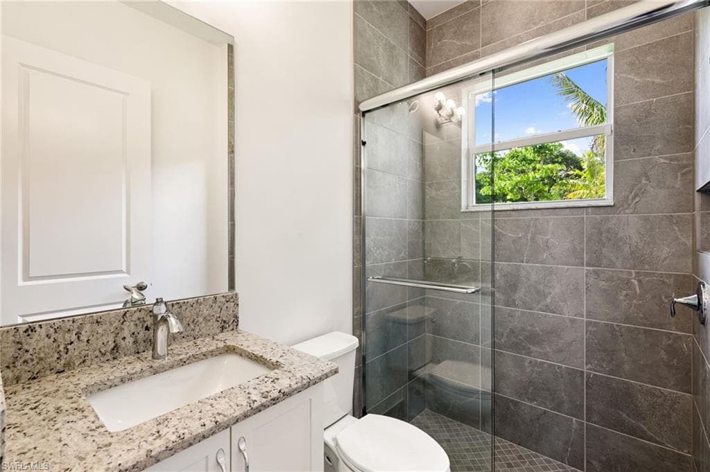 2924 Bloomfield WAY-13