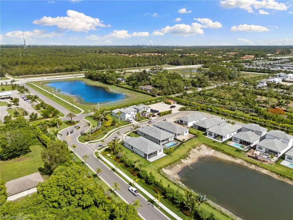 2924 Bloomfield WAY-31