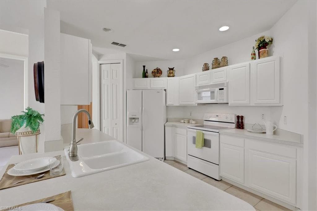 890 Eastham WAY Q102-11