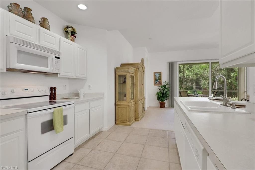 890 Eastham WAY Q102-8