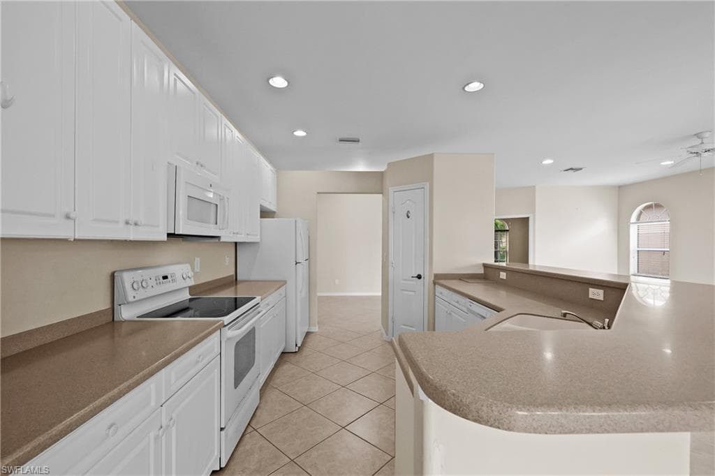 13988 Village Creek DR-17