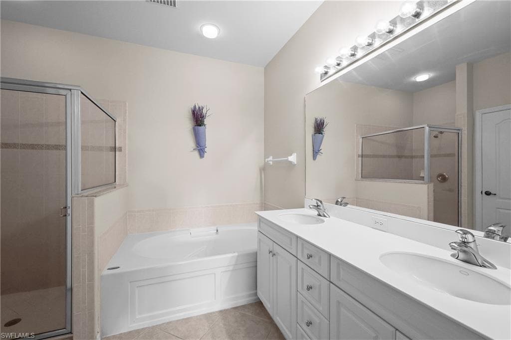 13988 Village Creek DR-26