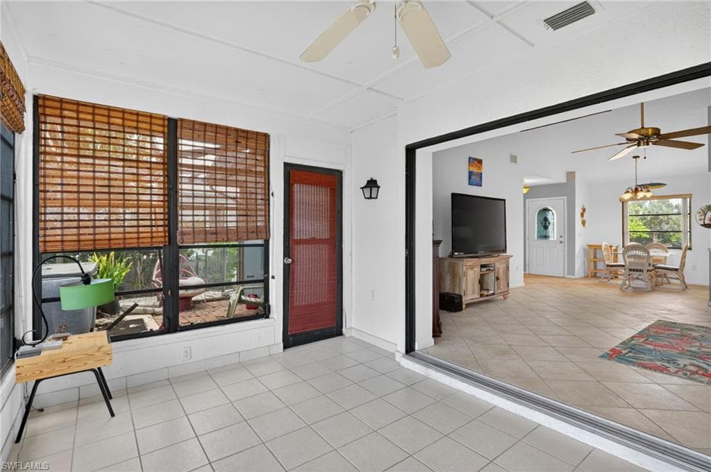 5330 Genesee PKWY-23