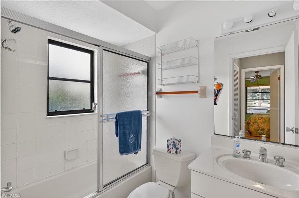 5330 Genesee PKWY-16