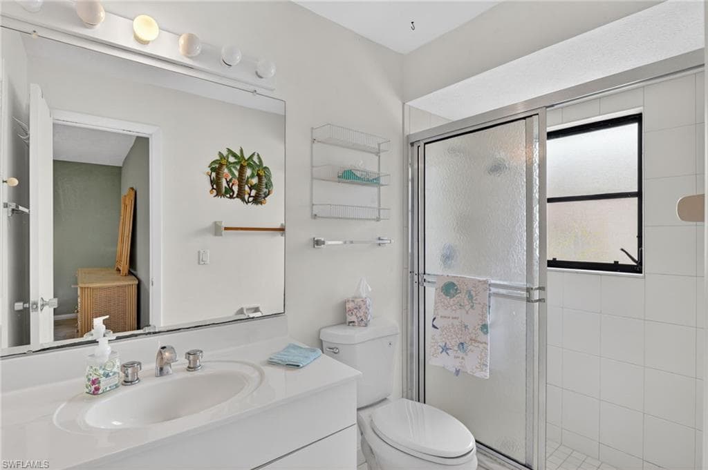 5330 Genesee PKWY-19